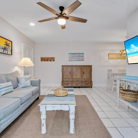 Funshine Pointe Capri Apartman St. Pete Beach Kültér fotó
