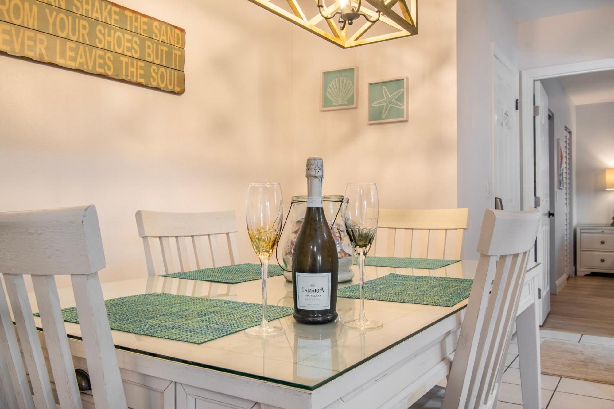Funshine Pointe Capri Apartman St. Pete Beach Kültér fotó