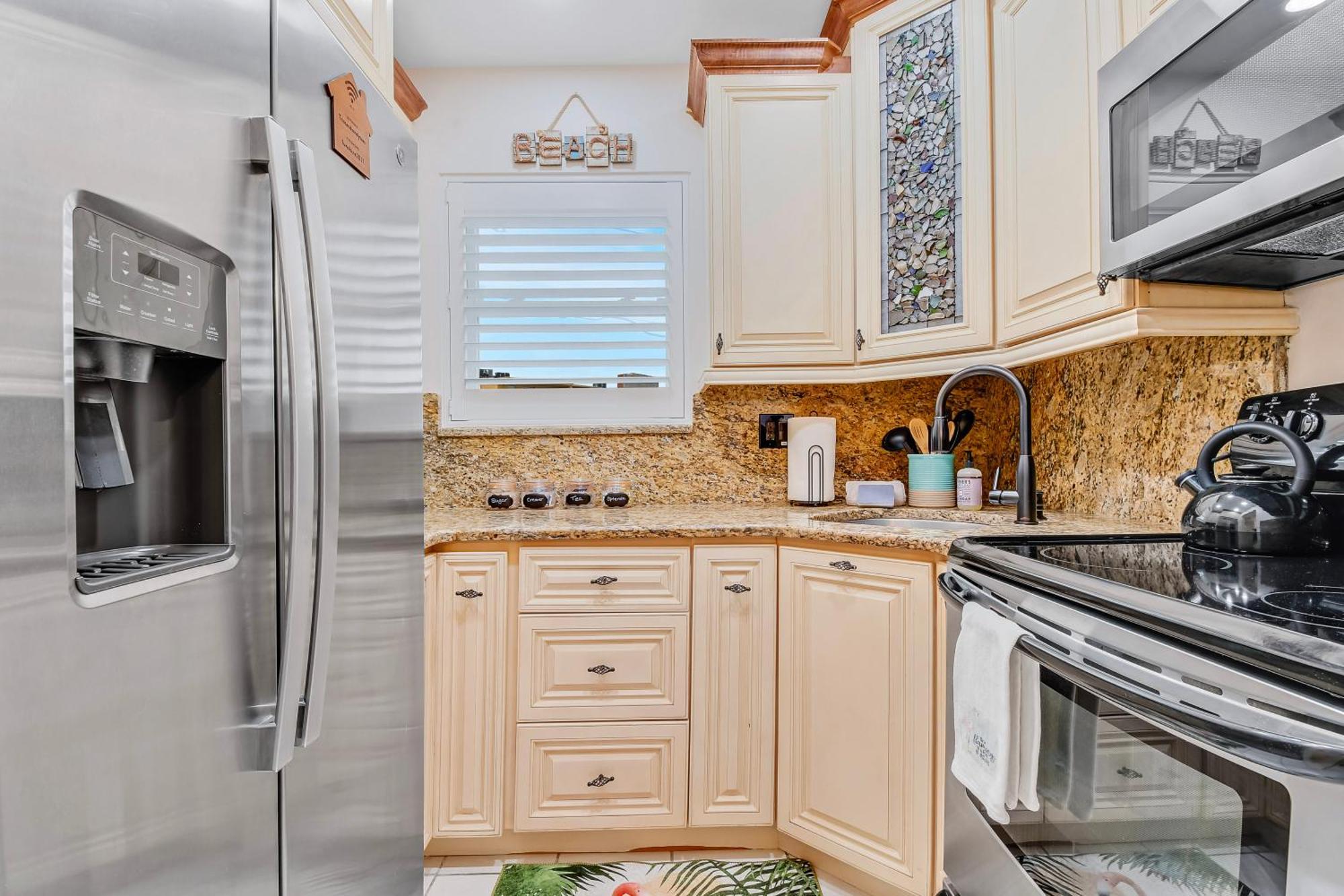 Funshine Pointe Capri Apartman St. Pete Beach Kültér fotó